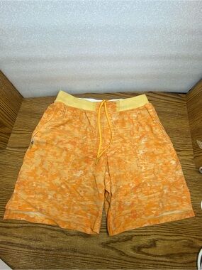 Lululemon License to Train Short 7" Linerless *LL Orange EMRM Men's Size Small